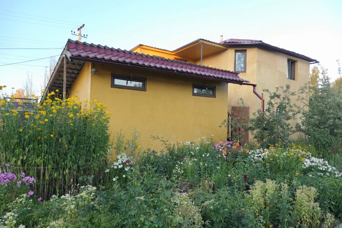 Memo's Guesthouse in Karakol (2019 photo), Kyrgyzstan. Photograph by Bruno Rijsman.